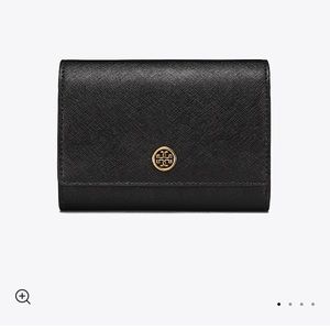 Robinson Medium Wallet in Black